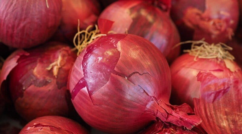 Stock limit on the onions imposed to curb price rise