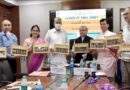 Union Minister Mr. Narendra Singh Tomar launches 'Amul Honey'
