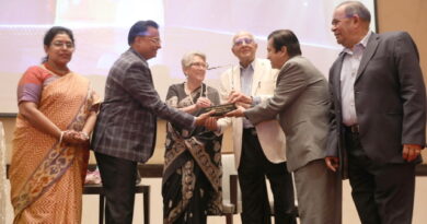 CCFI felicitates Padma Bhushan awardee R D Shroff