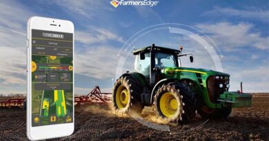 Users of John Deere Operations Center™ can integrate their data with FarmCommand platform from Farmers Edge