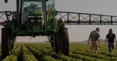 7 Things US Farmers Should Know about Insecticide and Fungicide Applications this Year