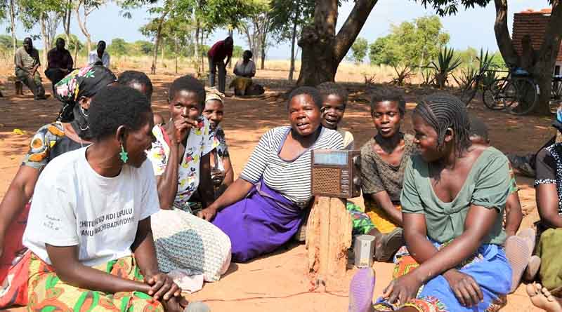 Radio campaign seeks to break down barriers to gender-equitable agricultural extension services