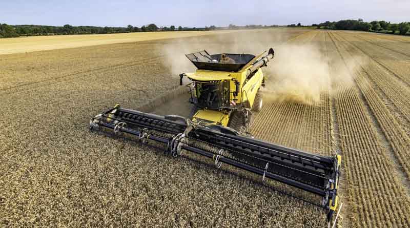 New Holland combine news at Agritechnica: CR & CX updates presented