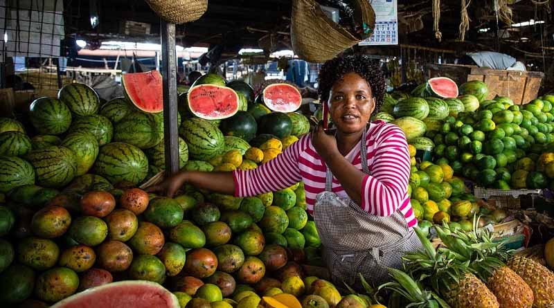 Empowering smallholder farmers in Kenya to produce sustainable safe food